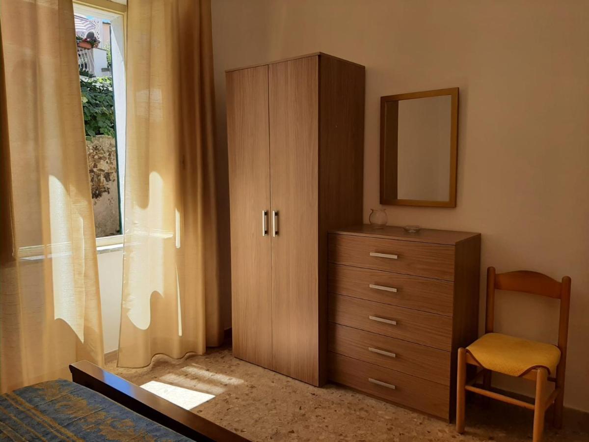 Appartamento Casa Luna Nel Centro Di Capoliveri Dış mekan fotoğraf